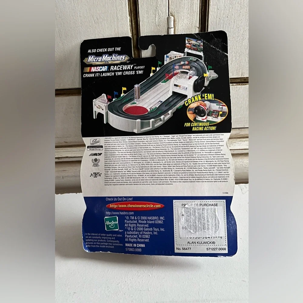New 1999 Winner's Circle Lifetime Alan Kulwicki 1:64 #7 Alan Kulwicki/Army Car
